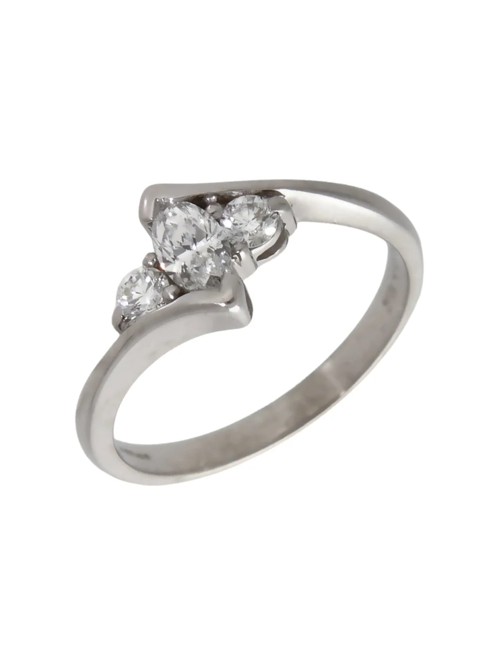 William May 18ct White Gold Diamond Trilogy Twist Ring