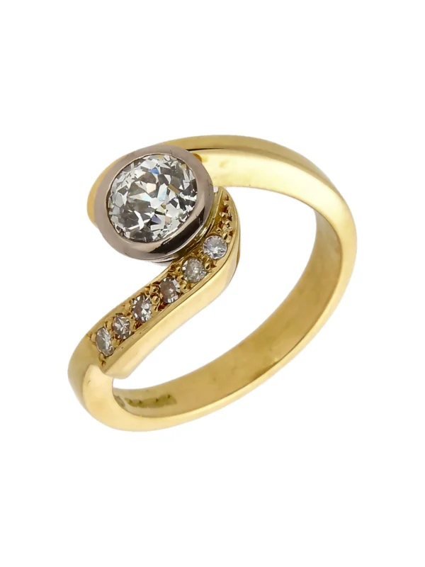 William May 18ct Yellow Gold 1.00ct Diamond Solitaire Twist Ring