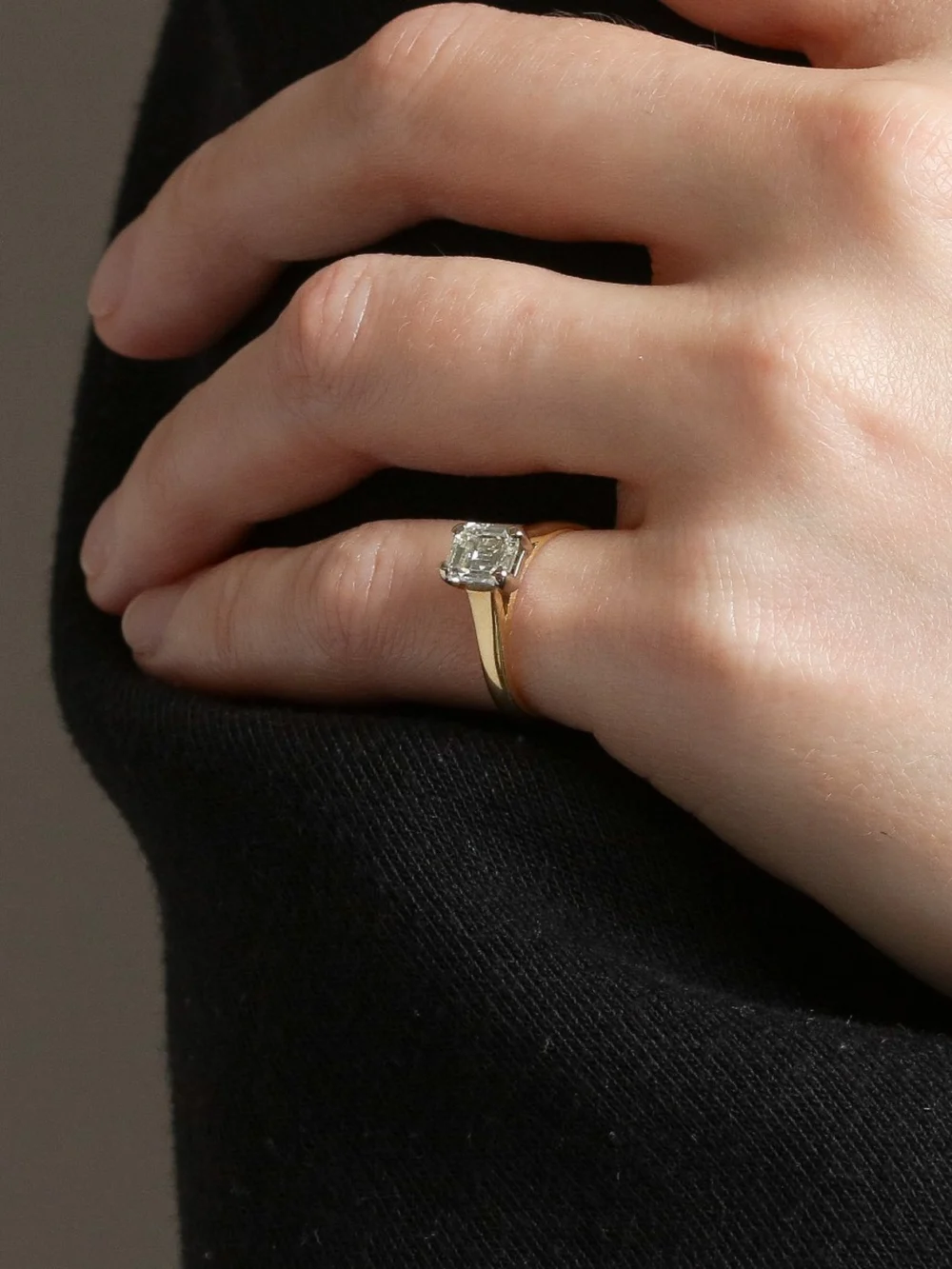 William May 18ct Yellow Gold 1.10 Carat Diamond Solitaire Ring, view 2