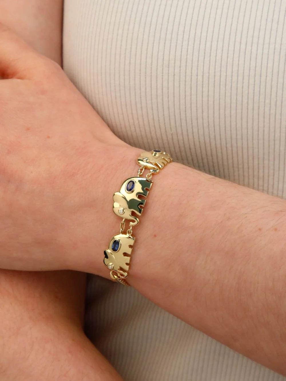 William May 18ct Yellow Gold 7" Sapphire Set Elephant Bracelet, view 2
