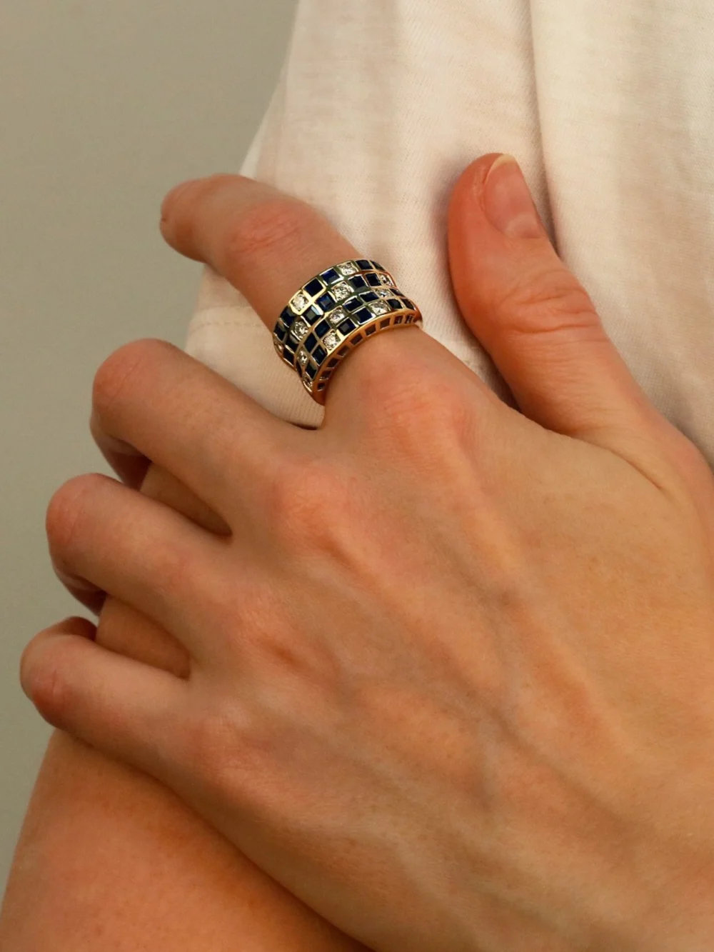 William May 18ct Yellow Gold Sapphire & Diamond Curved Band Ring, view 2