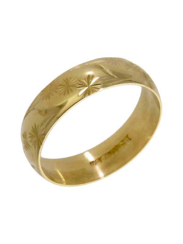 William May 18ct Yellow Gold Star Engraved 6mm Wedding Band Ring