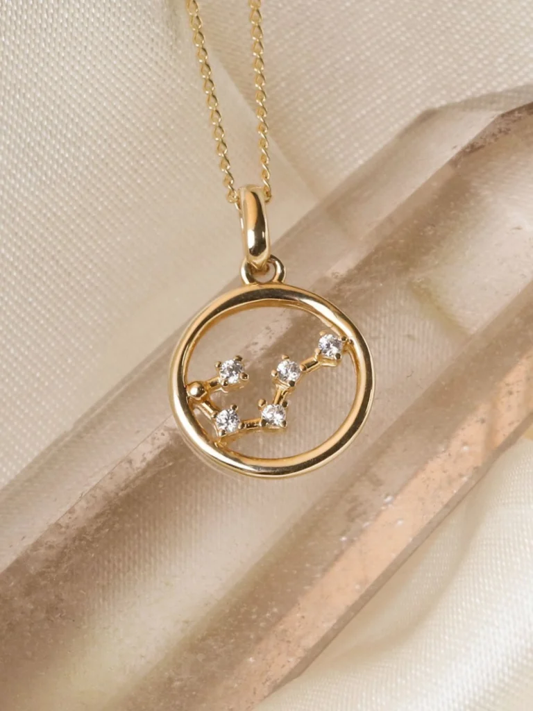 William May 9ct Gold Cancer Constellation Cubic Zirconia Pendant & Chain