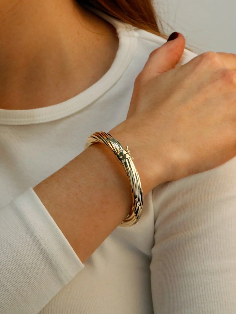 William May 9ct Gold Chunky Hollow Centre Hinged Twist Bangle, view 2