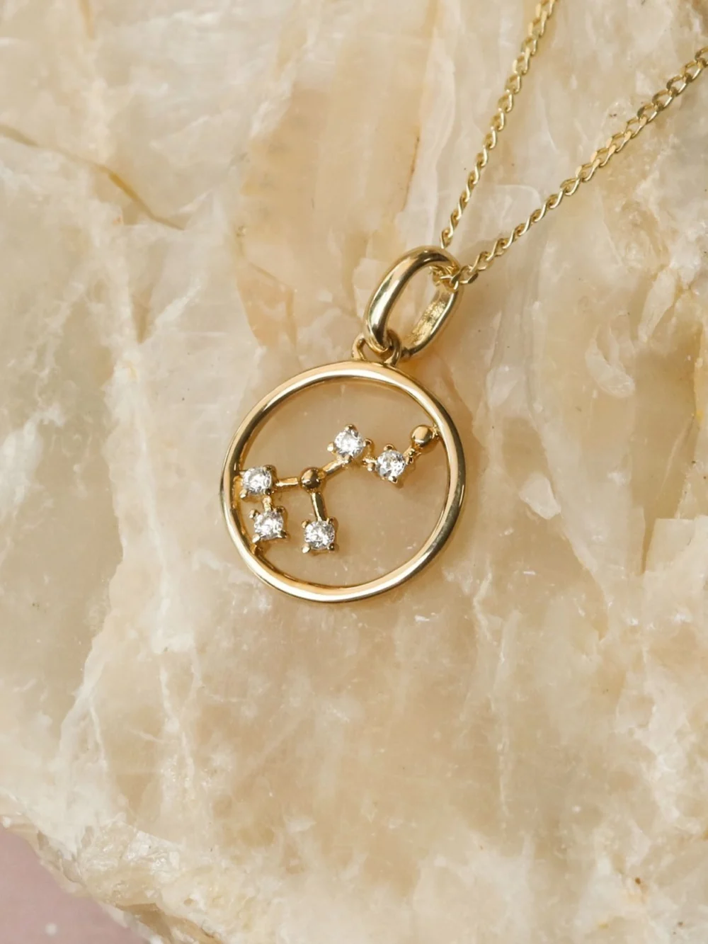 William May 9ct Gold Leo Constellation Cubic Zirconia Pendant & Chain