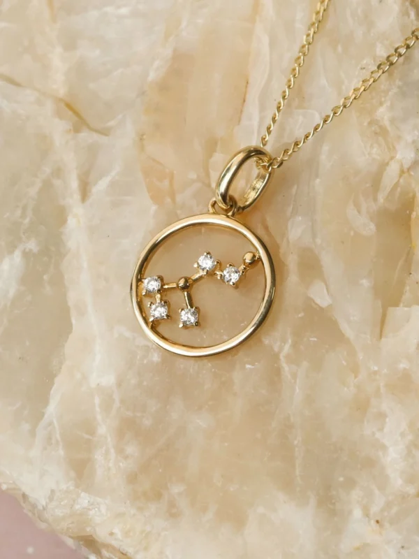 William May 9ct Gold Leo Constellation Cubic Zirconia Pendant & Chain