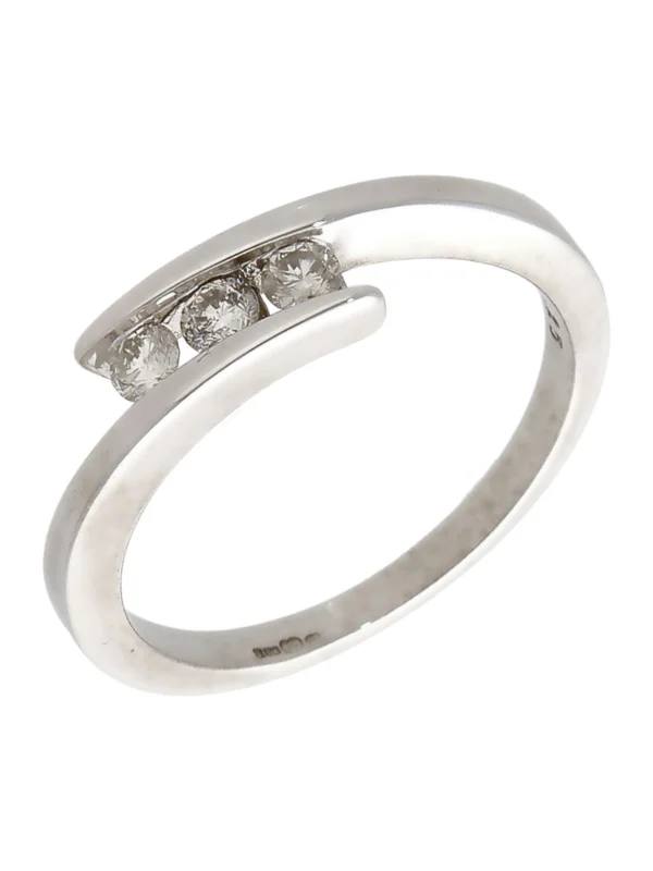 William May 9ct White Gold 0.25ct Diamond Trilogy Twist Ring