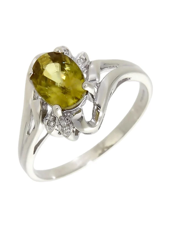 William May 9ct White Gold Grossular Garnet & Diamond Dress Ring