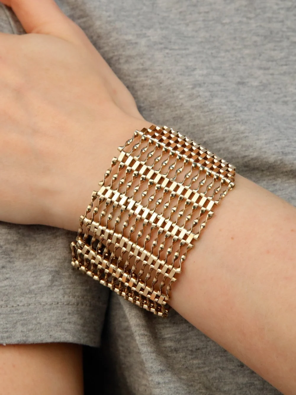 William May 9ct Yellow Gold 14 Row Extra Wide Gate Bracelet, view 3