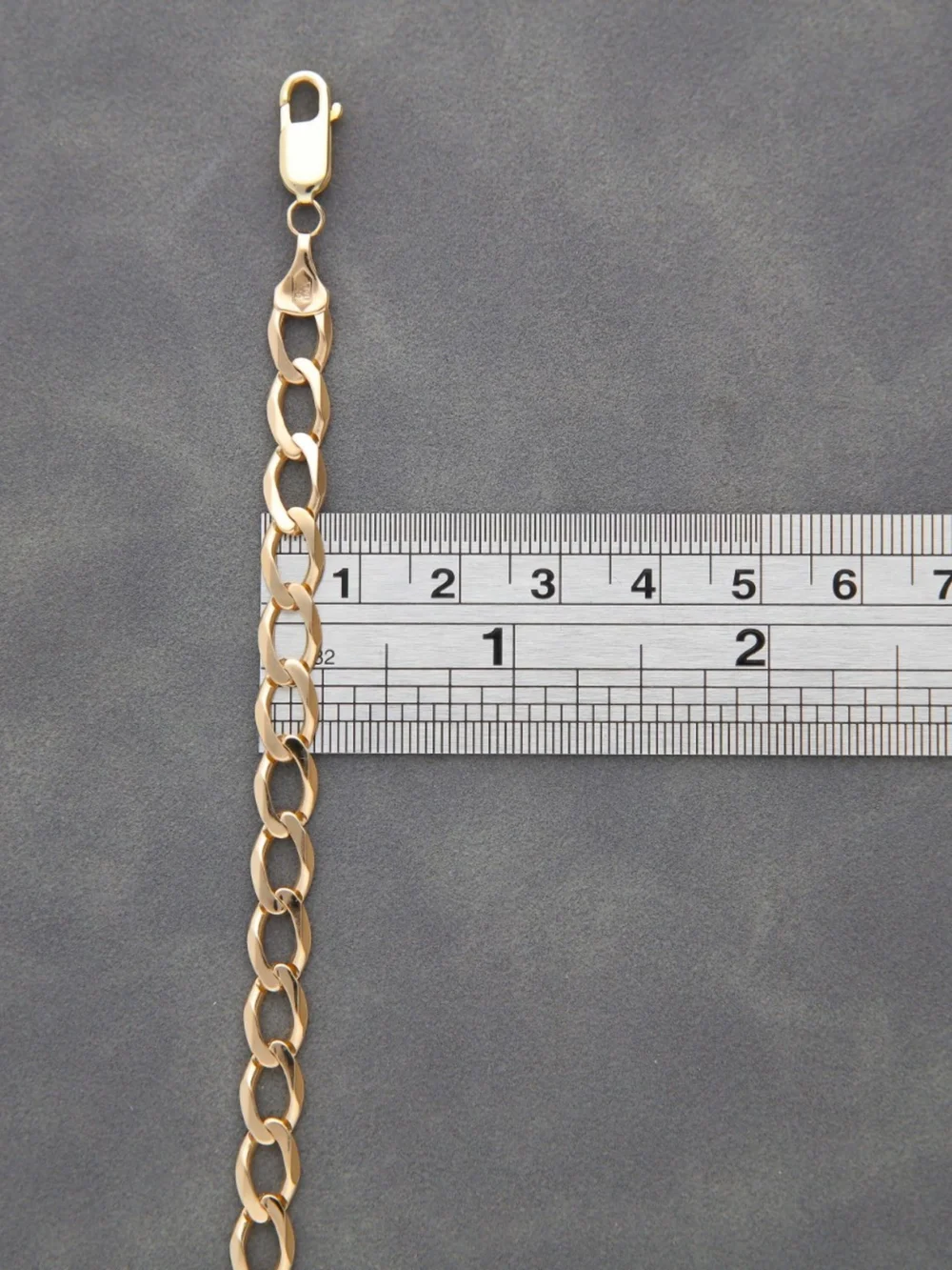 William May 9ct Yellow Gold 19 Inch Curb Chain Necklace, view 2