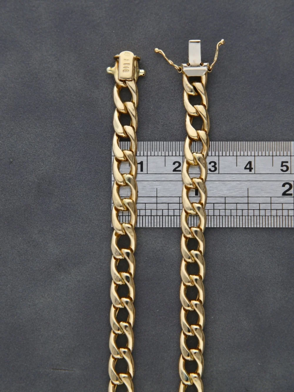 William May 9ct Yellow Gold 19 Inch Hollow Curb Chain Necklace, view 4