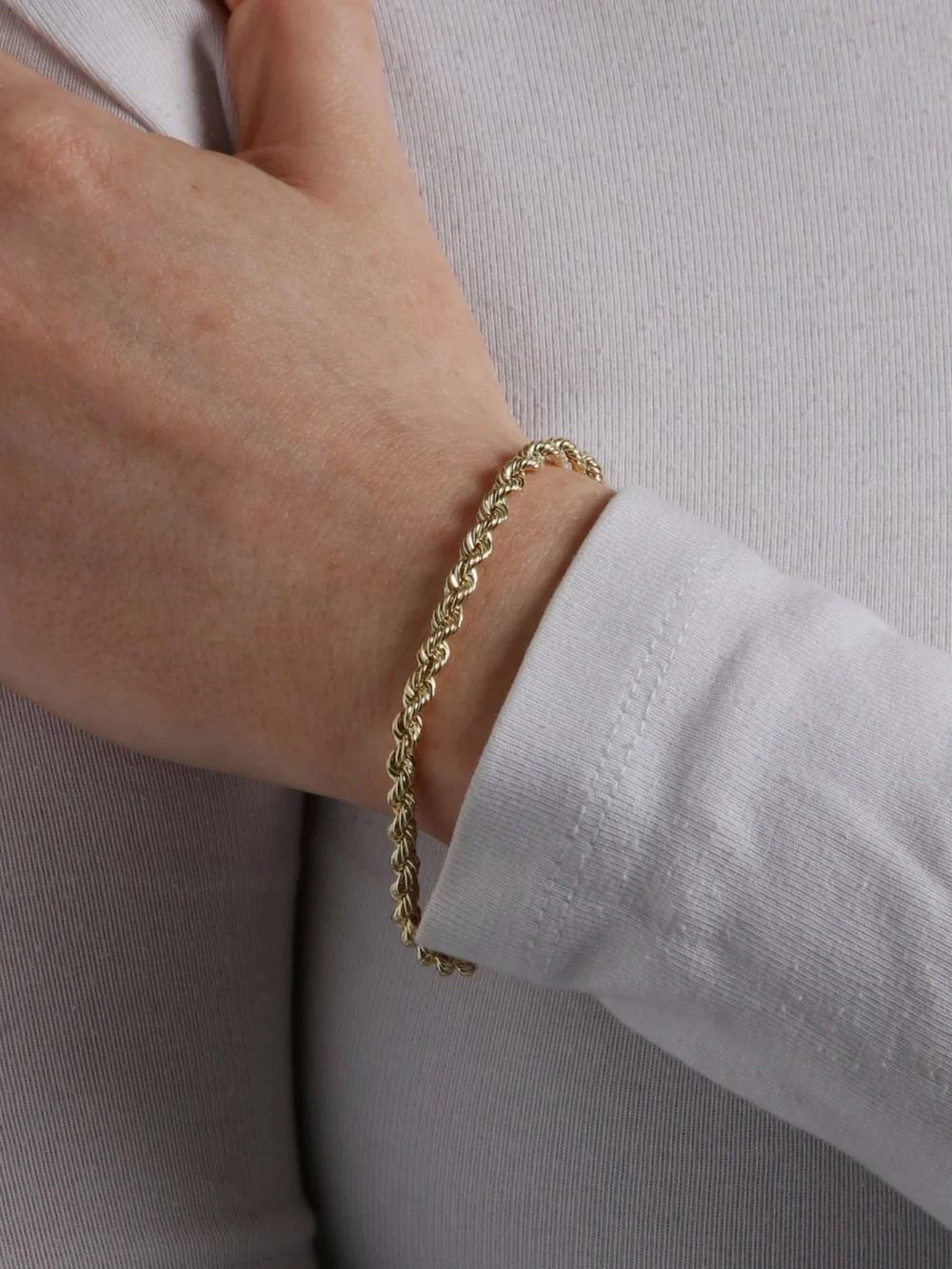 William May 9ct Yellow Gold 7.5" Hollow Rope Twist Bracelet, view 4