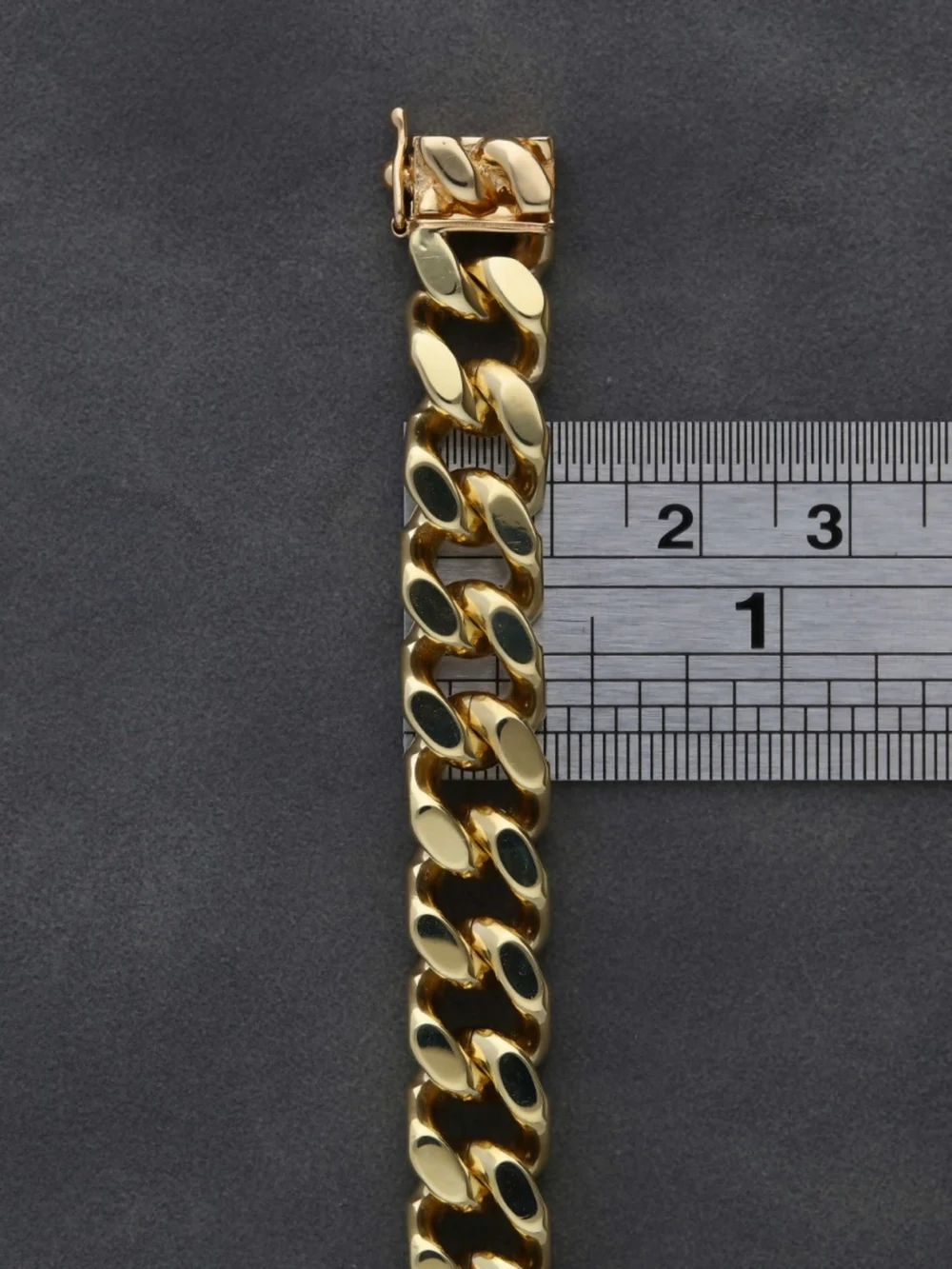 William May 9ct Yellow Gold 8.5" Heavy Curb Bracelet, view 2