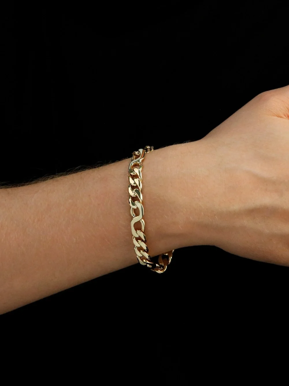 William May 9ct Yellow Gold 9" Heavy Curb & Infinity Link Bracelet, view 2
