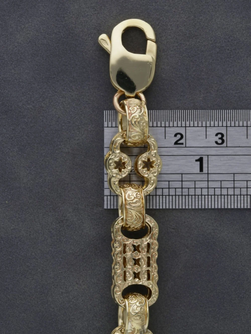 William May 9ct Yellow Gold 9.25" Heavy Stars & Bars Link Bracelet, view 3