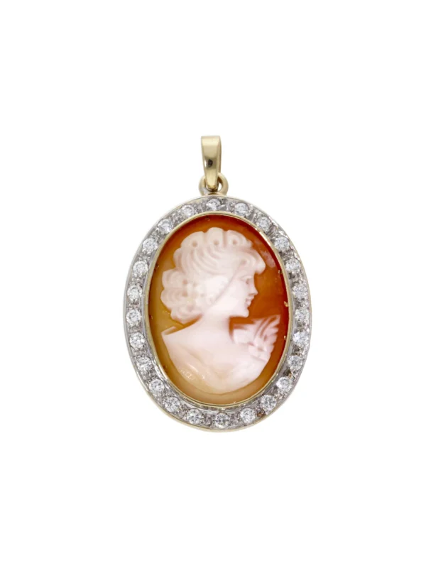 William May 9ct Yellow Gold Cubic Zirconia Edged Cameo Pendant