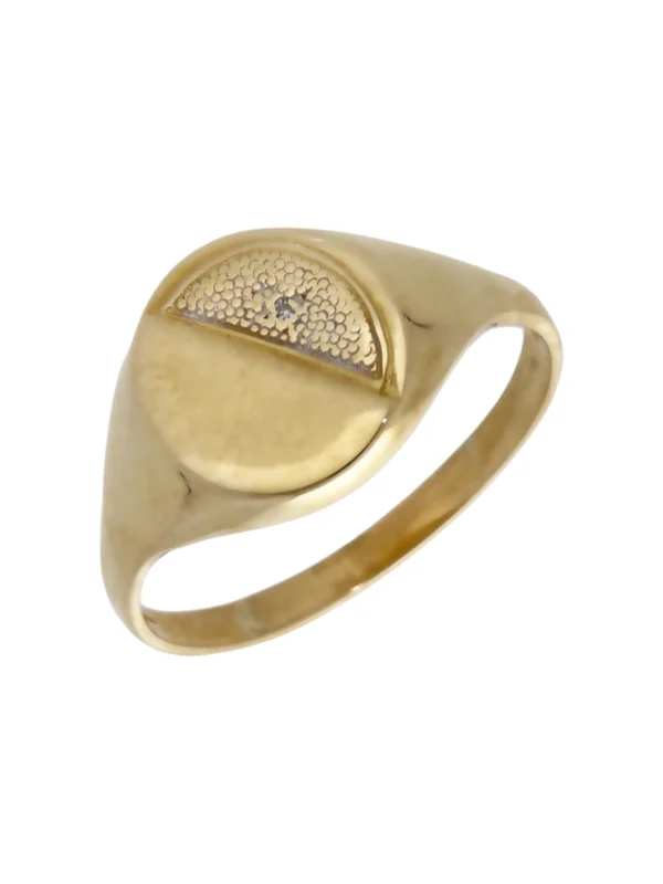 William May 9ct Yellow Gold Diamond Set Part Patterned Signet Ring