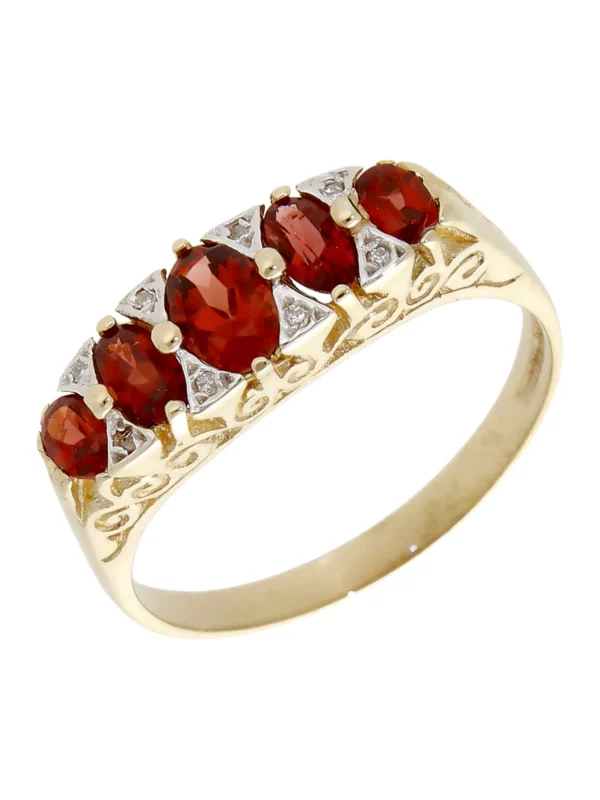 William May 9ct Yellow Gold Garnet & Diamond Dress Ring