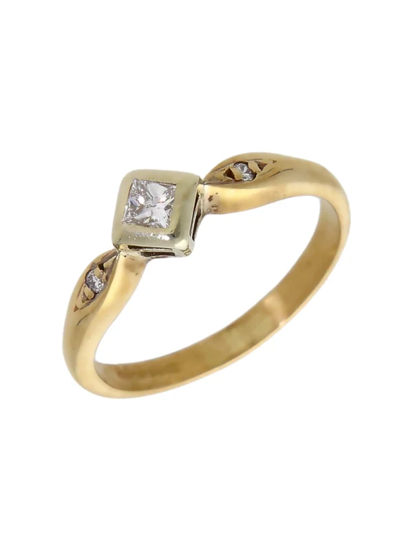 William May 9ct Yellow Gold Princess Cut Diamond Solitaire Ring