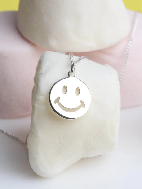 William May Sterling Silver Happy Smiley Face Pendant & 16" Necklace