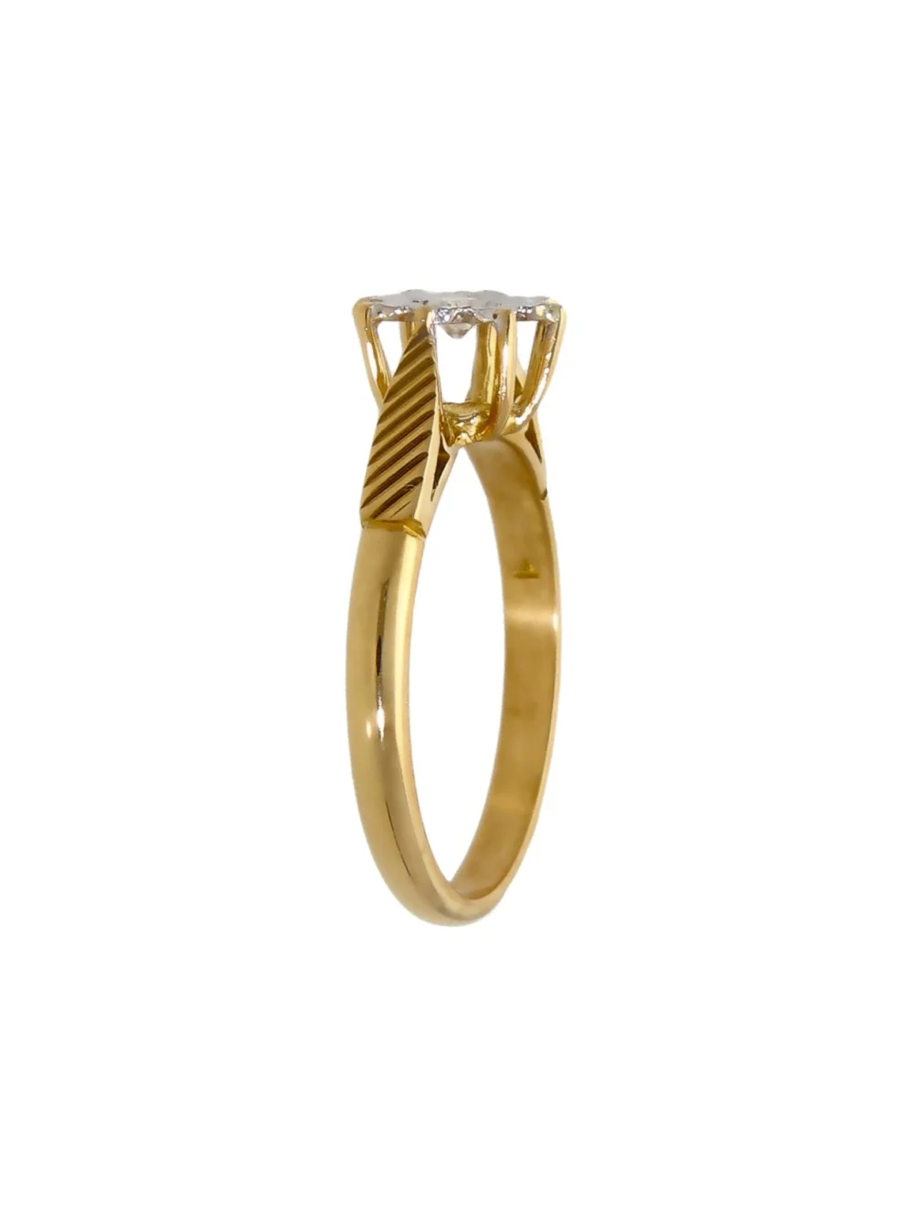 William May Vintage 1968 18ct Yellow Gold Diamond Solitaire Ring, view 3
