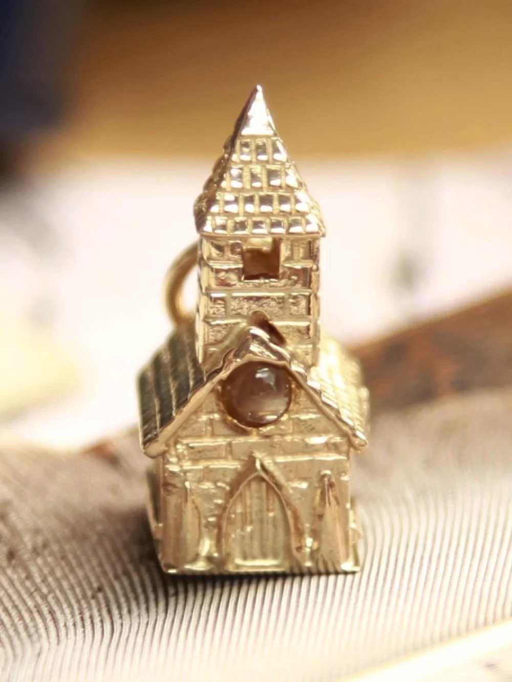 William May Vintage 1968 9ct Yellow Gold Church Charm
