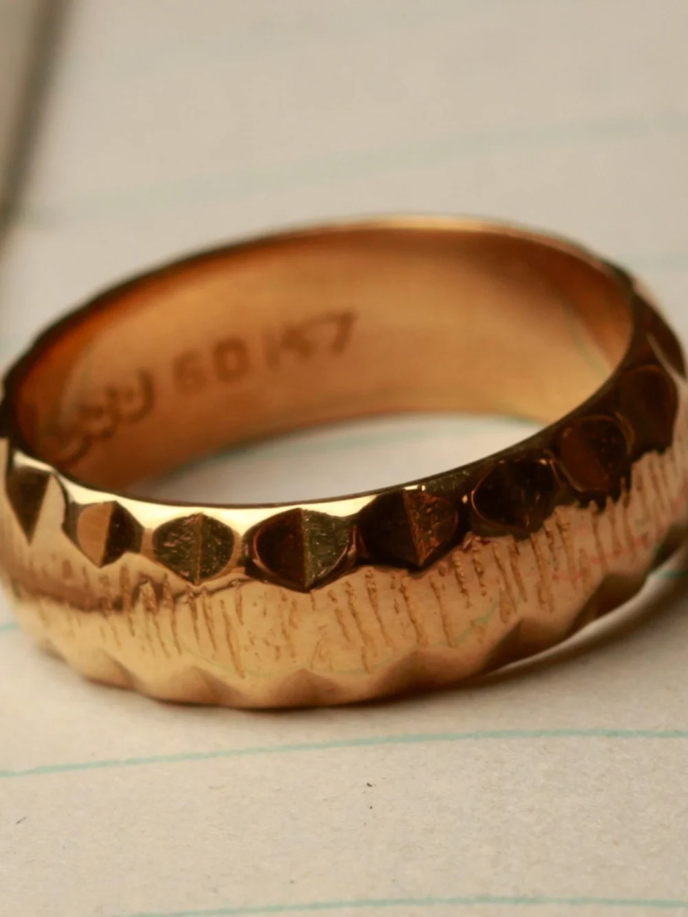 William May Vintage 1970 22ct Gold 5mm Wide Faceted Band Ring