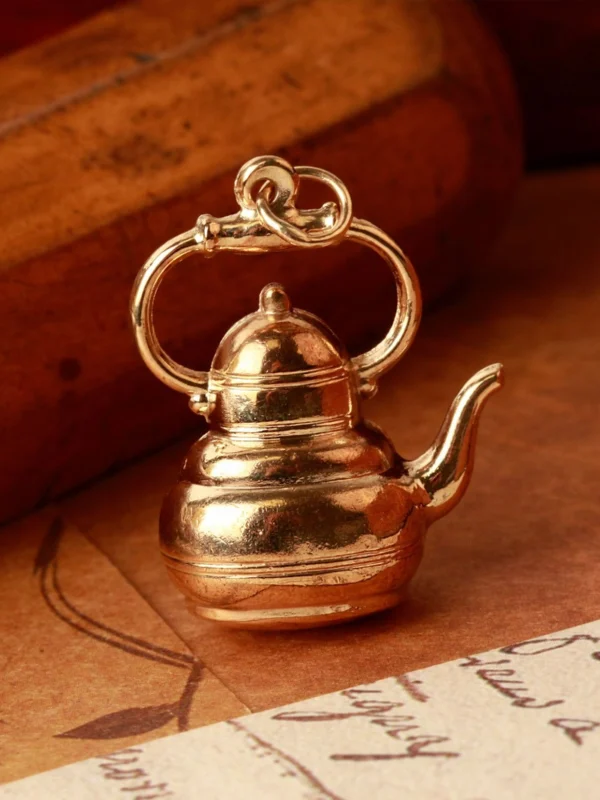 William May Vintage 1970 9ct Yellow Gold Kettle Charm
