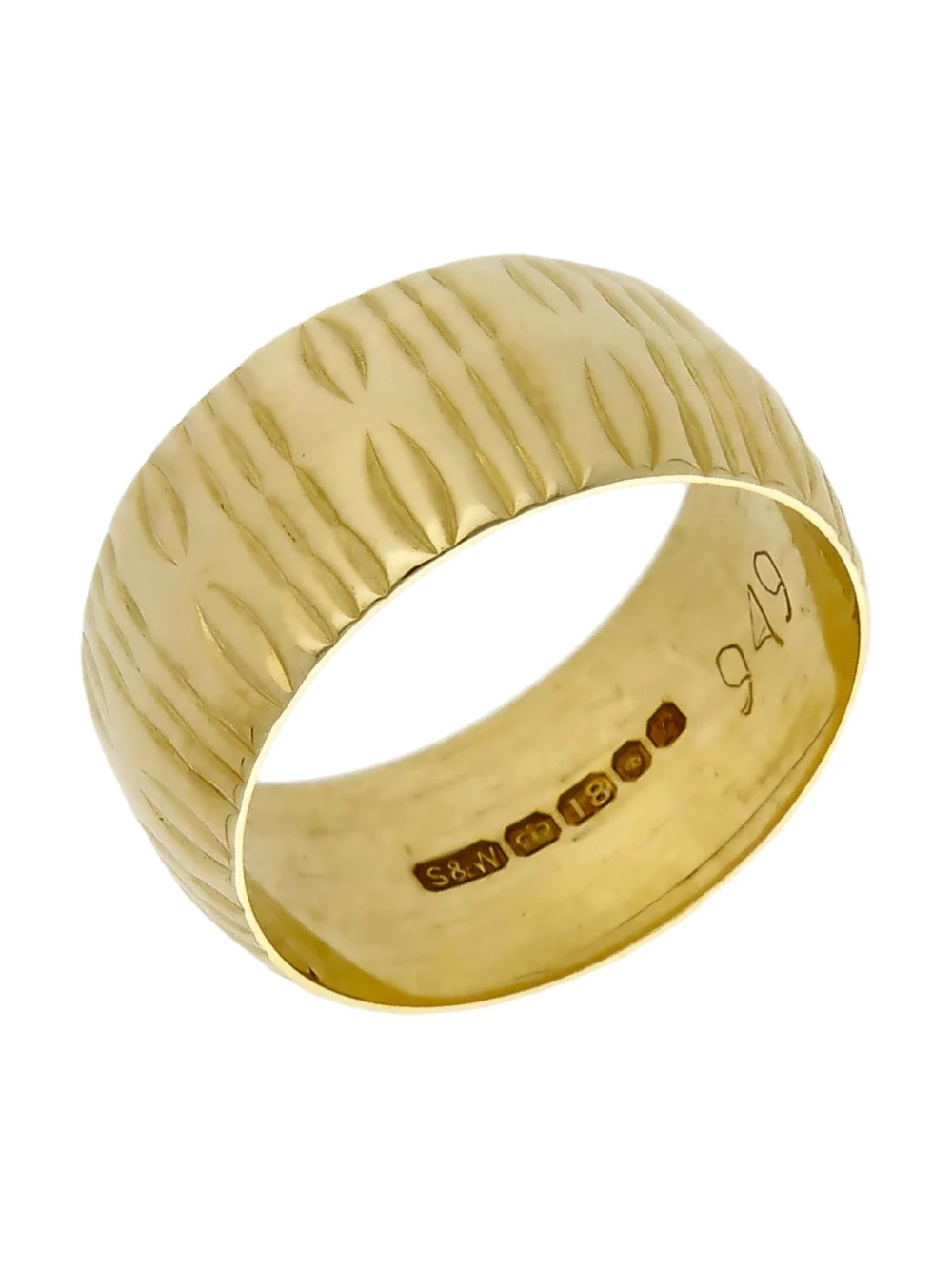 William May Vintage 1972 18ct Gold Barked 8mm Wedding Ring, view 2