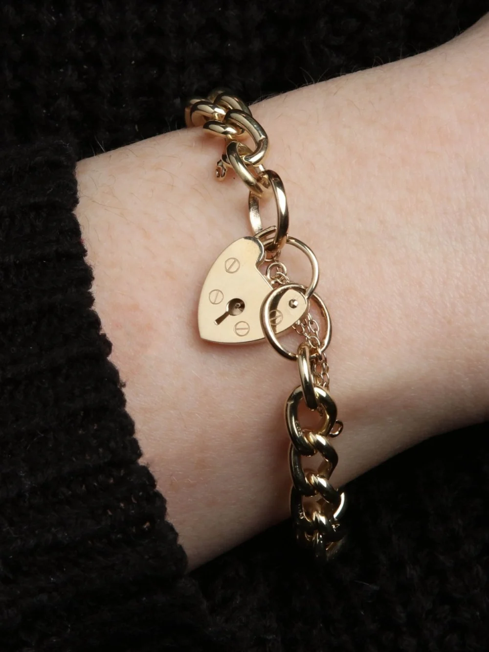 William May Vintage 1972 9ct Gold Curb Link Padlock Bracelet, view 2