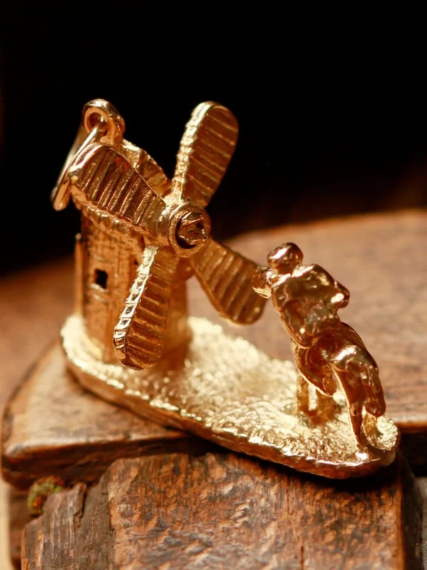 William May Vintage 1972 9ct Yellow Gold Windmill Charm
