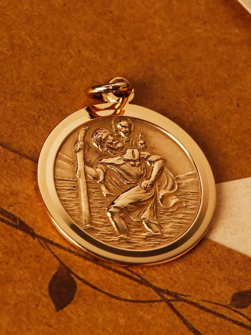 William May Vintage 1976 9ct Yellow Gold St.christopher Pendant