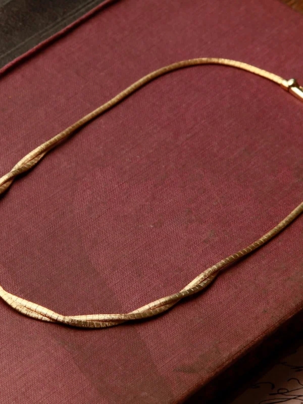 William May Vintage 1977 9ct Gold 16" Twist Herringbone Necklet