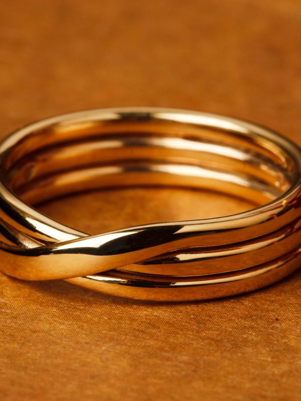 William May Vintage 1985 9ct Yellow Gold 3 Row Crossover Band Ring