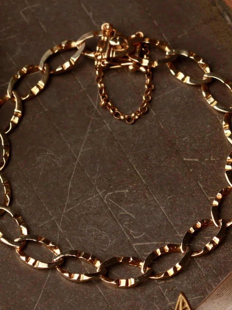 William May Vintage 1986 9ct Gold Curb Bracelet & Safety Chain