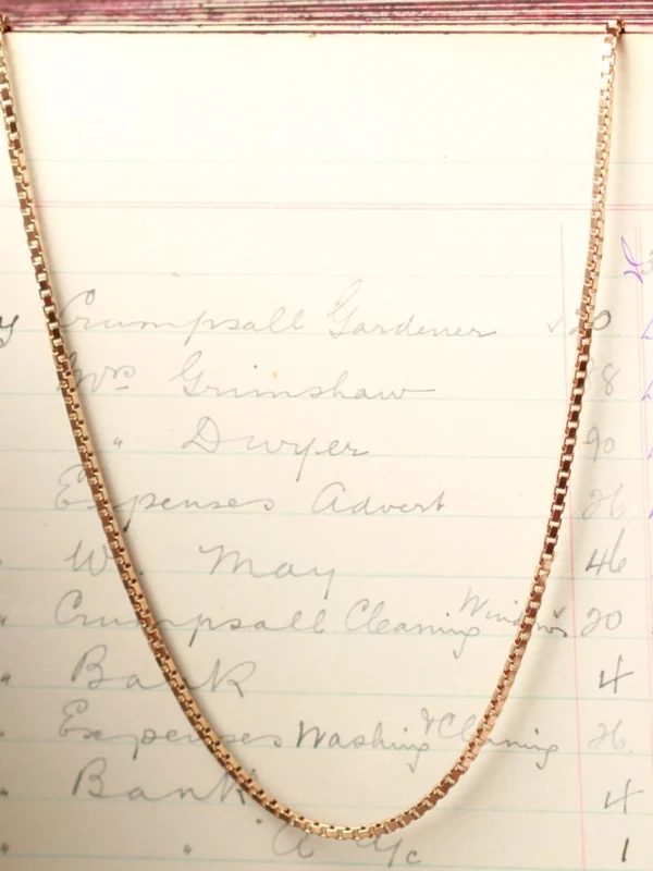 William May Vintage Edinburgh 1989 9ct Box Link Chain Necklace