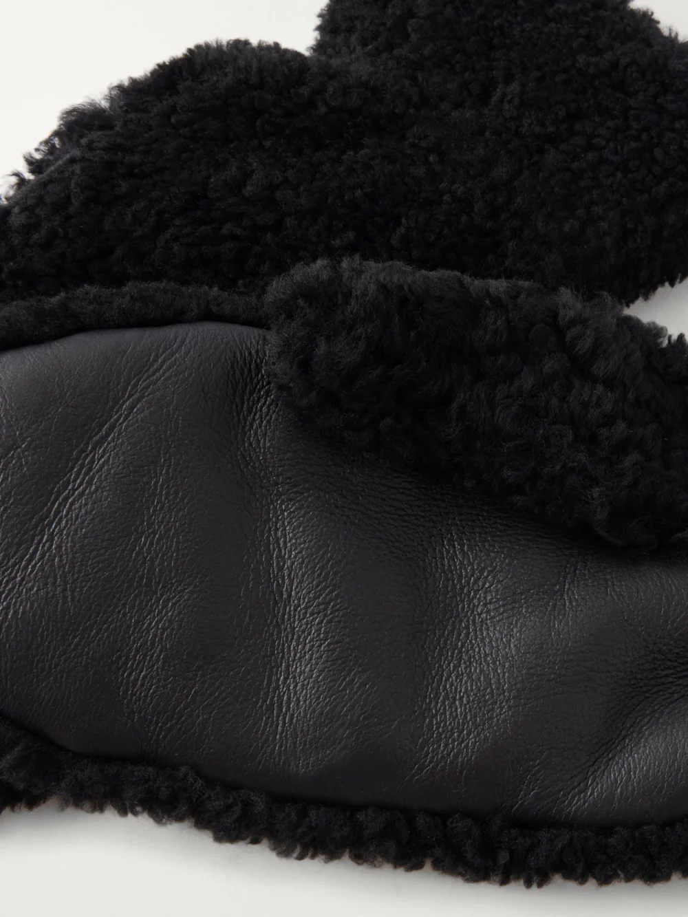 Close-up detail of the Yves Salomon Shearling Leather-trimmed Gloves