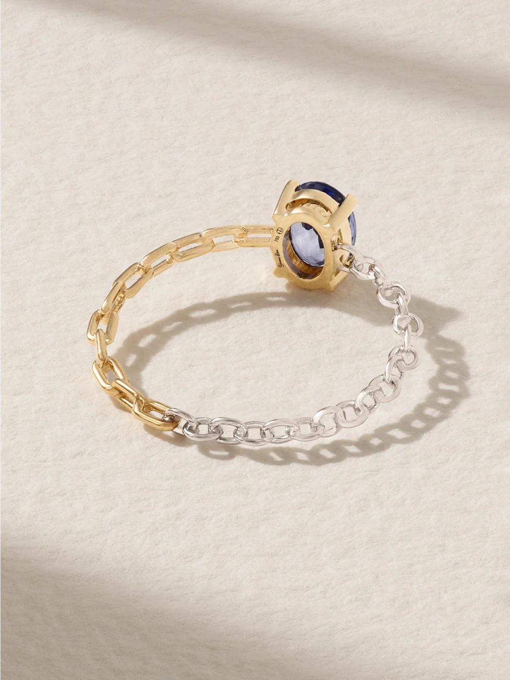 Back view of the Yvonne Léon 18-karat Yellow and White Gold Sapphire Ring