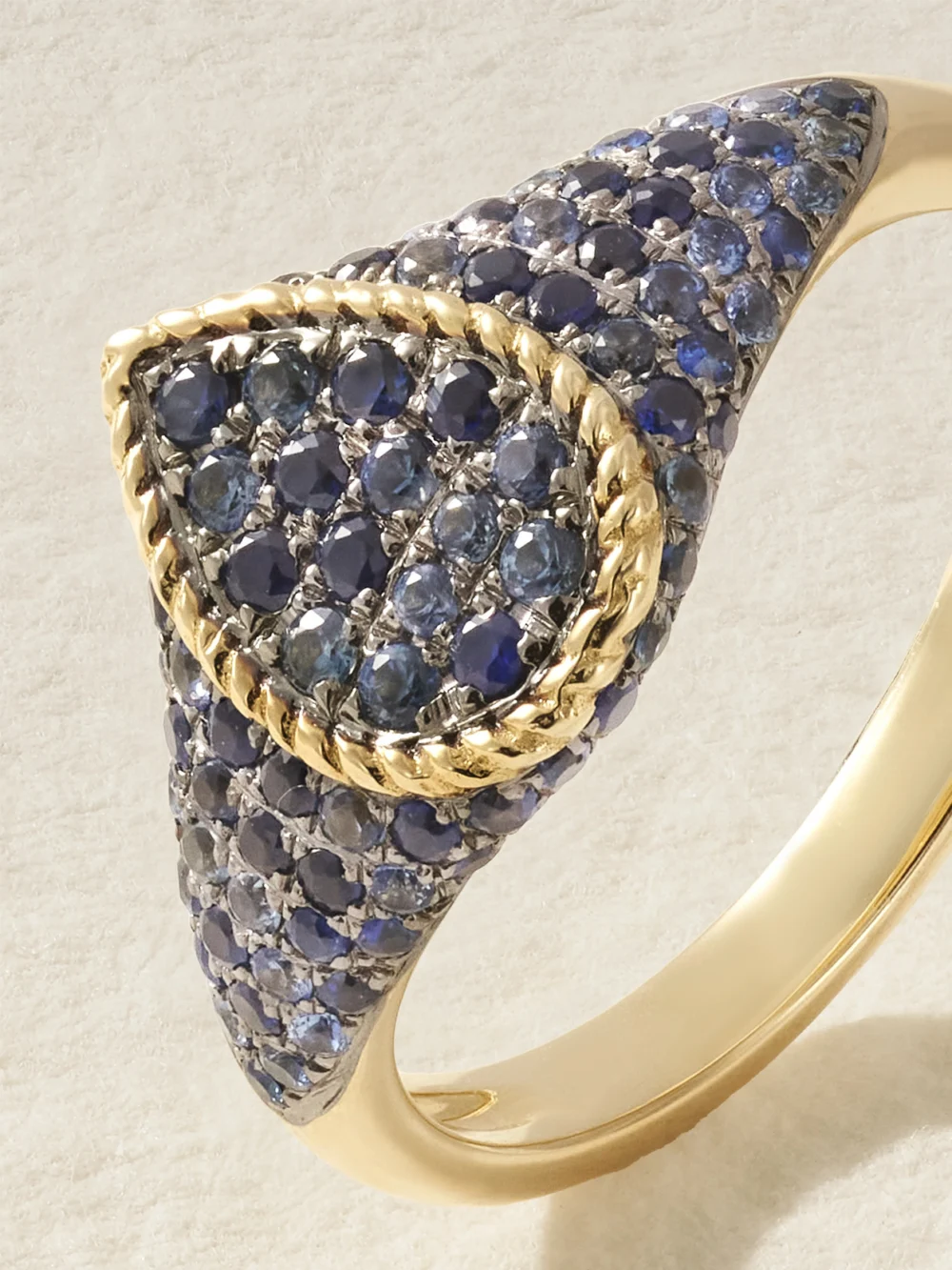 Close-up detail of the Yvonne Léon Baby Chevaliere 9-karat Gold Sapphire Signet Ring