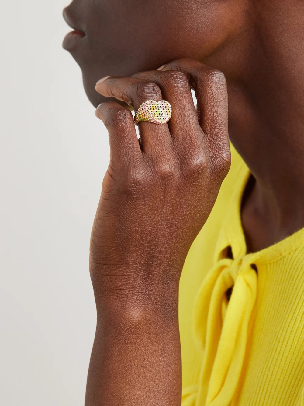 Yvonne Léon Chevaliere Coeur 9-karat Gold, Diamond and Enamel Ring, styled view
