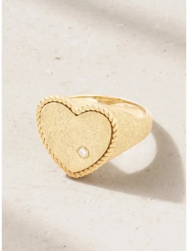 Yvonne Léon Coeur Pailletee 9-karat Gold Diamond Ring