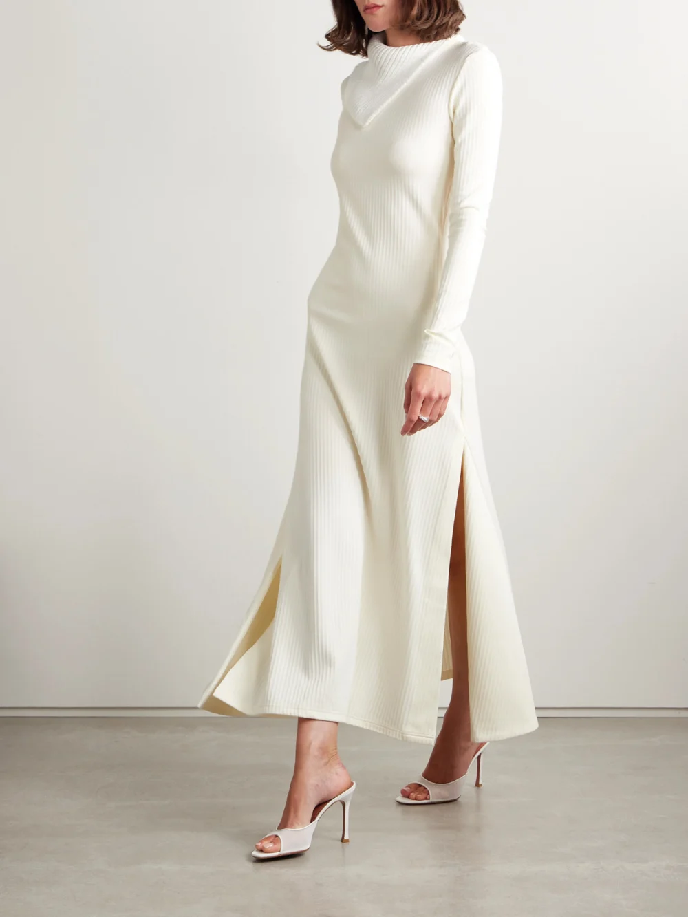 16Arlington Gitsie Cotton-trimmed Button-detailed Ribbed Stretch-jersey Midi Dress, worn by a model