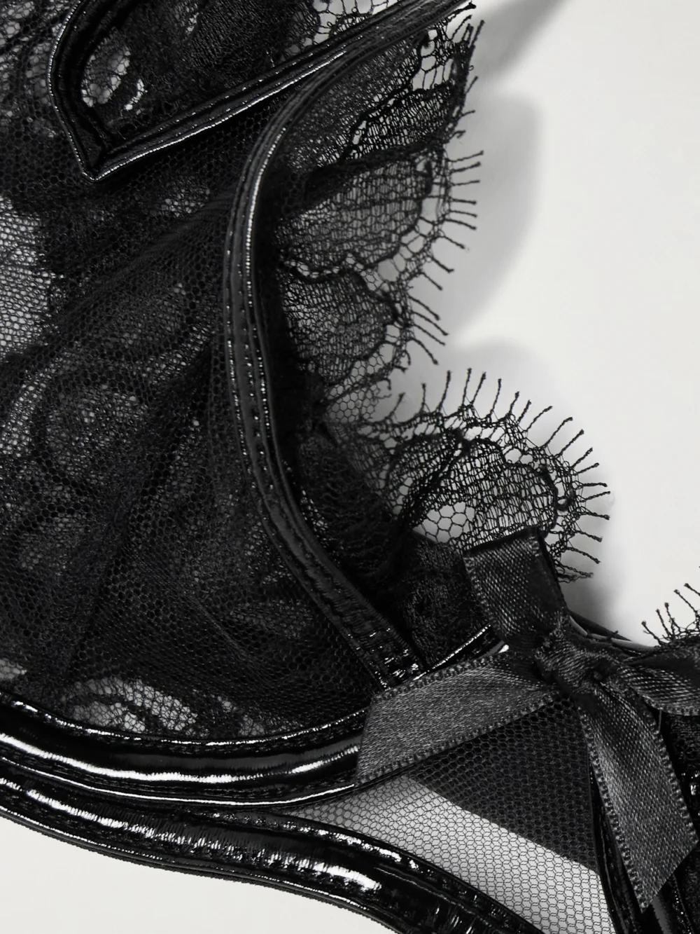 Close-up detail of the Agent Provocateur Ariella Lace and Tulle Underwired Bra