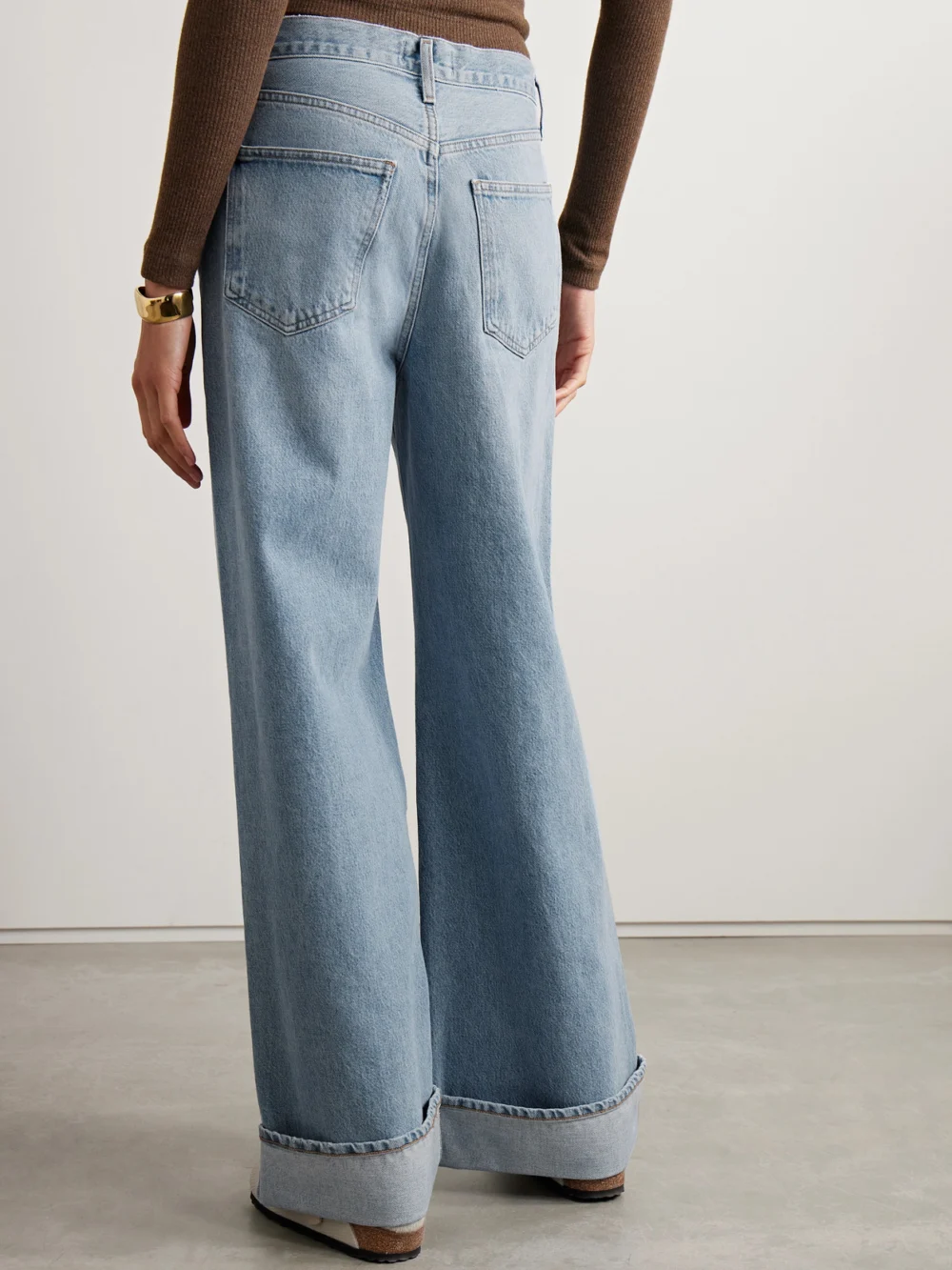 Back view of the Agolde Dame High-rise Wide-leg Jeans