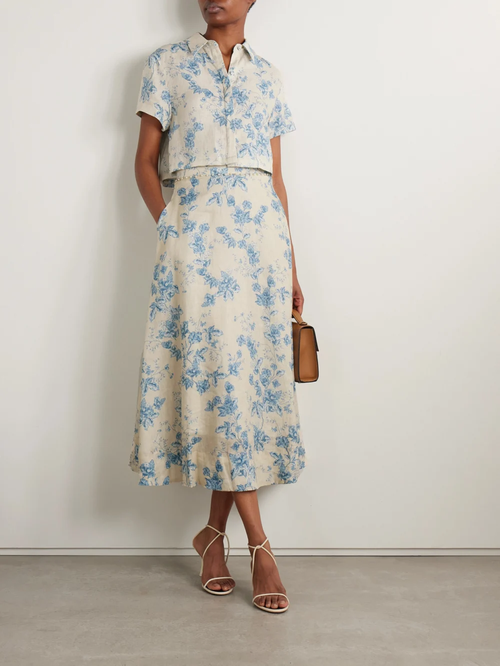 Agua by Agua Bendita Bergamota Bougainvillea Embellished Floral-print Linen Midi Skirt, worn by a model