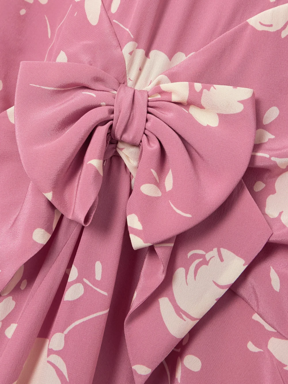 Close-up detail of the Alessandra Rich Bow-embellished Gathered Floral-print Silk-georgette Midi Dress