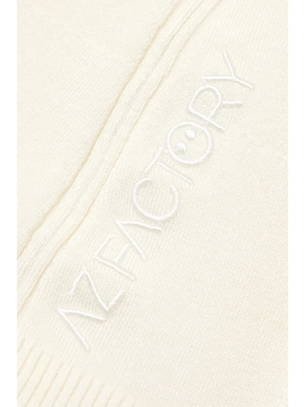 Close-up detail of the Az Factory Mybody Stretch-knit Tank