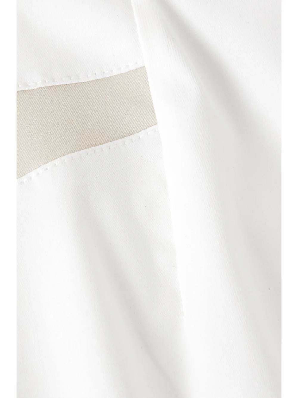 Close-up detail of the Bogner Mirana Shell Mini Golf Skirt