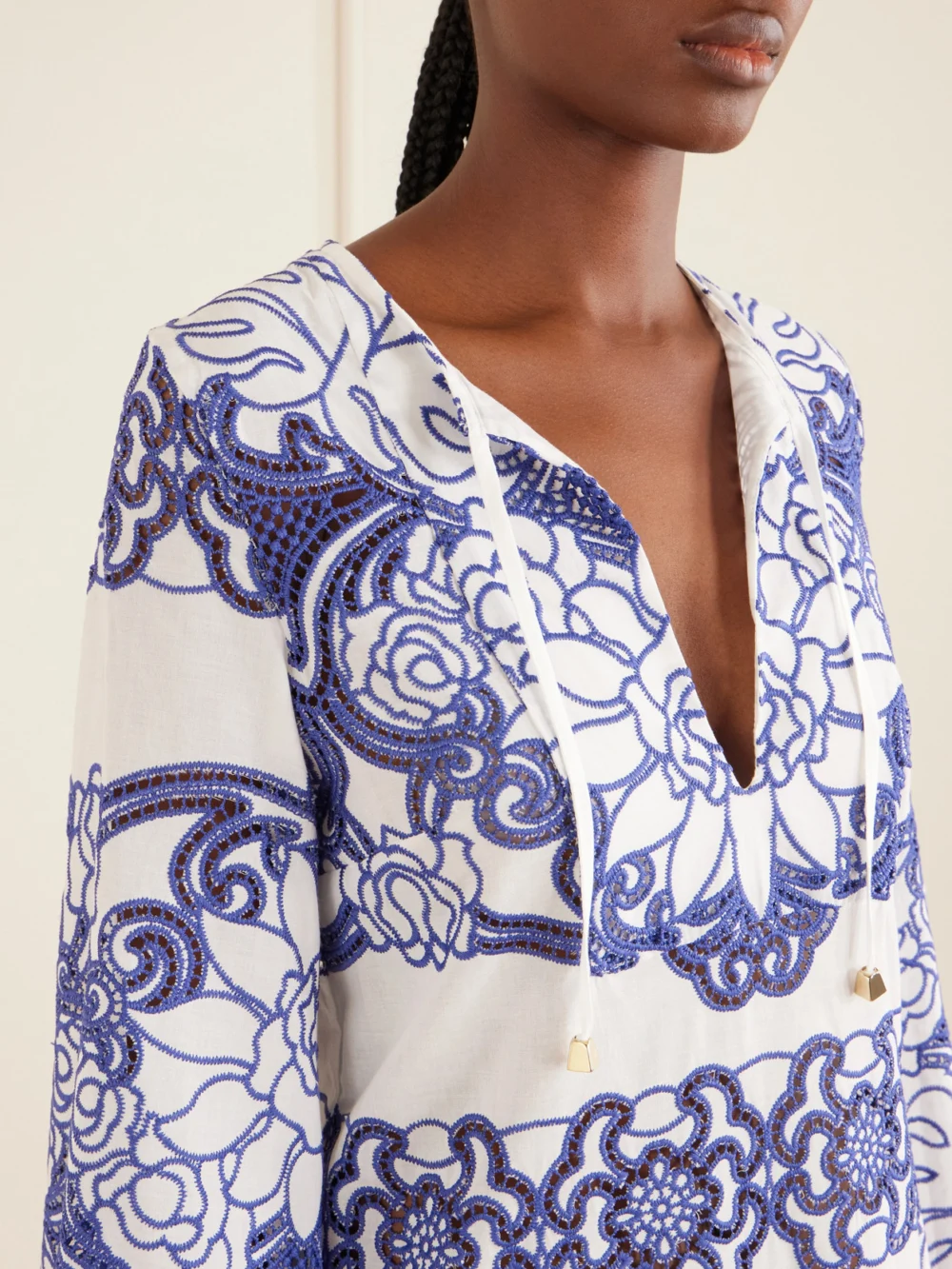 Close-up detail of the Borgo de Nor Clea Scalloped Broderie Anglaise Cotton-blend Midi Dress