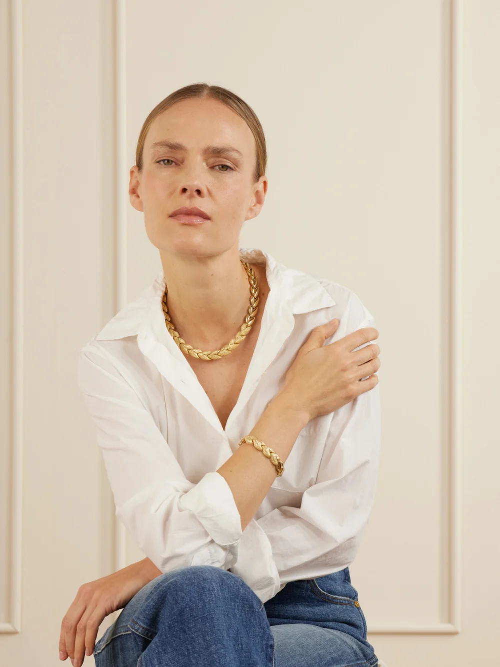 Carolina Bucci Florentine Finish Everyday 18-karat Gold Bracelet, styled view